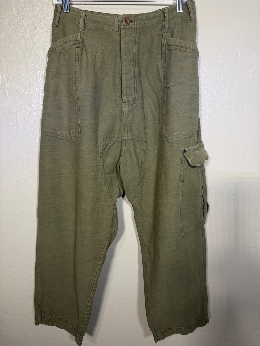Free People Olive Green Wide-Leg Cargo Harem Dropped Crotch Pants Size M